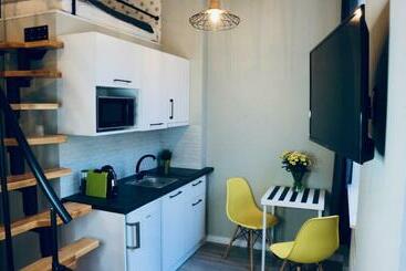 Golda Apartments