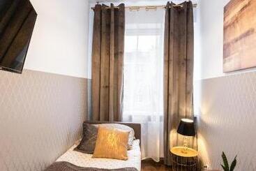 پانسیون Clicktheflat żurawia Street Apart Rooms