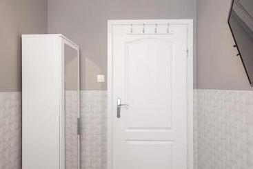 پانسیون Clicktheflat żurawia Street Apart Rooms