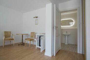 استراحتگاه Dwór I Dworek Leszczowate Wellness & Spa