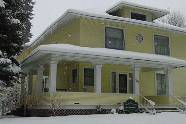 تختخواب و صبحانه The Mcfarland Inn