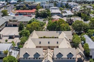 Byron Central Apartments
