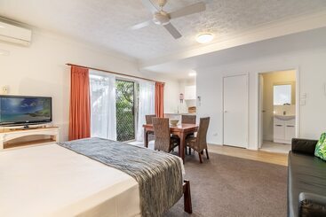 Byron Central Apartments