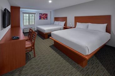Extended Suites Monterrey Aeropuerto