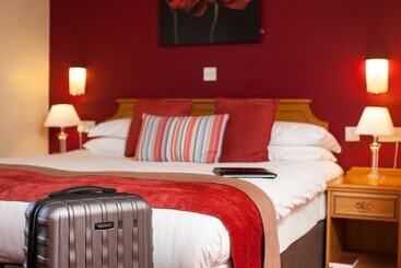 هتل Portrush Adelphi