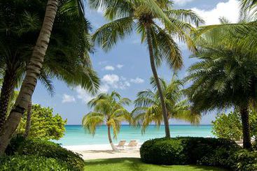هتل Caribbean Club