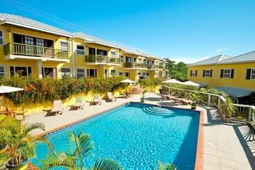 هتل Grooms Beach Villa & Resort