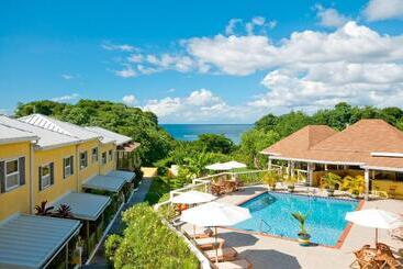 هتل Grooms Beach Villa & Resort