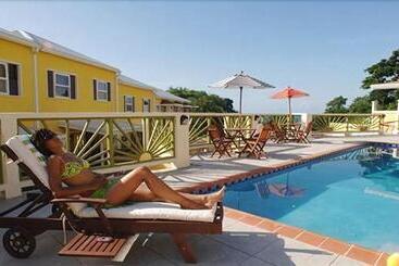 هتل Grooms Beach Villa & Resort