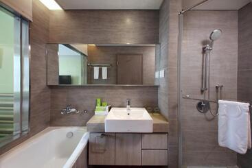 Park City Hotel   Luzhou Taipei