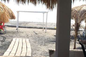 هتل Sabas Beach Resort