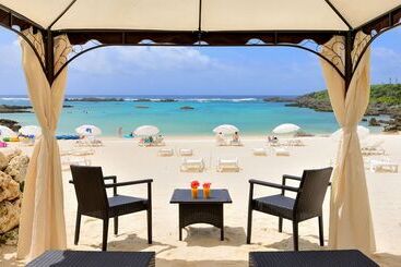 هتل Shigira Bayside Suite Allamanda