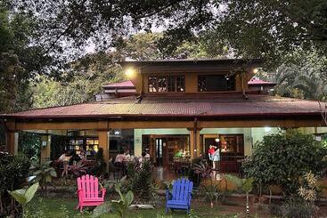 هتل Trapp Family Country Inn
