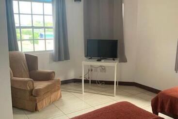 La Heliconia & Day Spa