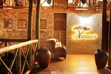 La Kruger Lifestyle Lodge   No Loadshedding