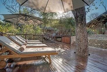 La Kruger Lifestyle Lodge   No Loadshedding