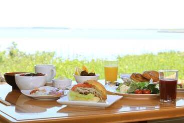Lake Saroma Tsuruga Resort