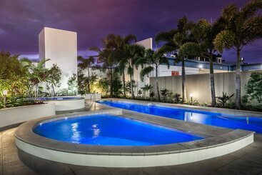 Monaco Caloundra