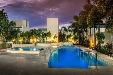 Monaco Caloundra