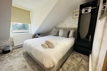 پانسیون Abbotsford Guest House
