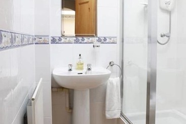 پانسیون Abbotsford Guest House