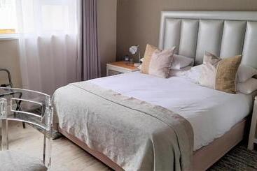 پانسیون Atlantic Villa Boutique Guesthouse