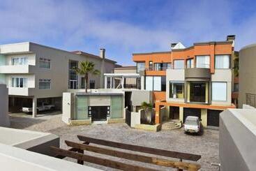 پانسیون Atlantic Villa Boutique Guesthouse