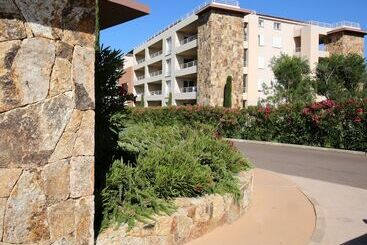 Residence Salina Bay