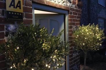 The Green House B&b