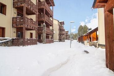 Vacanceole  Les Chalets De L Isard