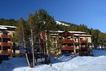 Vacanceole  Les Chalets De L Isard