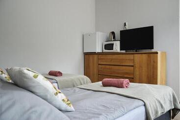 Общежитие Apartament Adabet