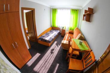 ユースホステル Wieczernik Dom Rekolekcyjny Księży Pallotynów