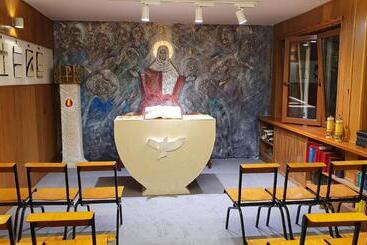 هاستل Wieczernik Dom Rekolekcyjny Księży Pallotynów