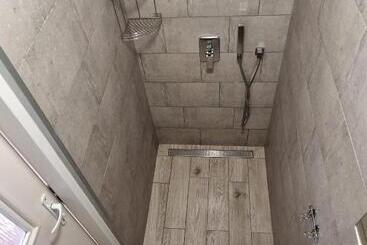 تختخواب و صبحانه Galeona   Hotel Turystyczny