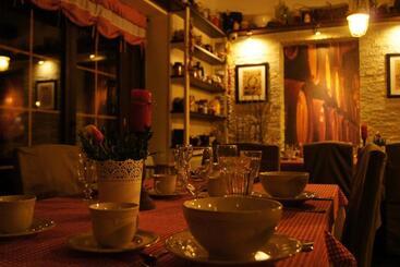 تختخواب و صبحانه Biały Bór Rooms