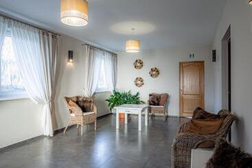 تختخواب و صبحانه Dom Wypocz Pod Litwinką Apartamenty
