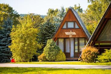 تختخواب و صبحانه Połoniny Resort