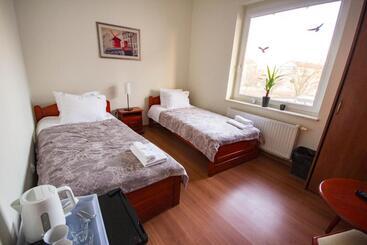تختخواب و صبحانه Royal House