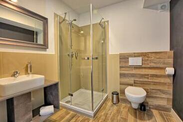 تختخواب و صبحانه Spa & Resort Bukowiec
