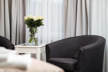 تختخواب و صبحانه Villa Astra Baltica