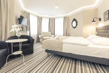 تختخواب و صبحانه Villa Astra Baltica