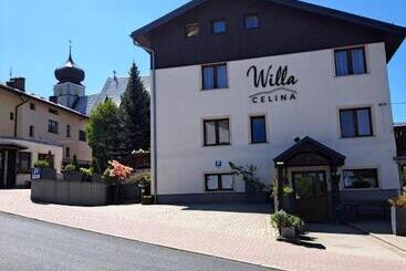 تختخواب و صبحانه Willa Celina