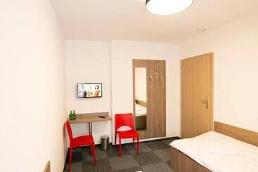 Hostel Sms