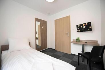 Hostel Sms