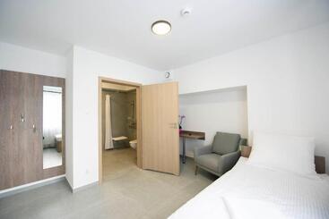 Hostel Sms
