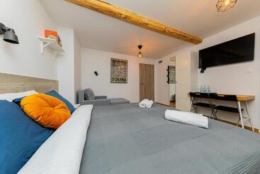 Hostel Szczelinka