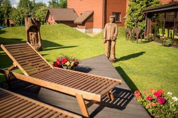 فندق żubrówka Spa & Wellness