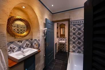 Paul S Fantasia Boutique Suites
