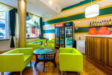 استراحتگاه Kaja Medical & Spa